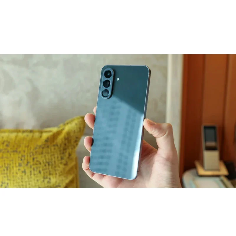گوشی موبایل سامسونگ مدل Galaxy A56 دو سیم کارت ظرفیت 256 گیگابایت و رم 12 گیگابایت - ویتنام - به همراه شارژر 25 وات سامسونگ - تصویر 9